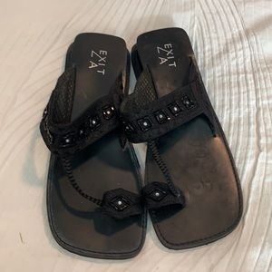 Women’s flip flops